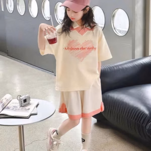 Set Bộ Thun Bé Gái Cổ Tim 2 Lớp In Tim Từ 12-50Kg Dễ Thương Cho Bé Gái