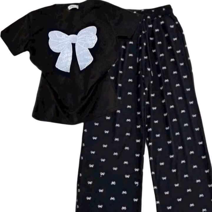 Sét Bộ Đồ Quần Ống Suông Họa Tiết Nơ Tăm + Mix Áo Croptop Tăm Lạnh - In Hình Nơ Trắng Xinh Xắn - Ảnh 2