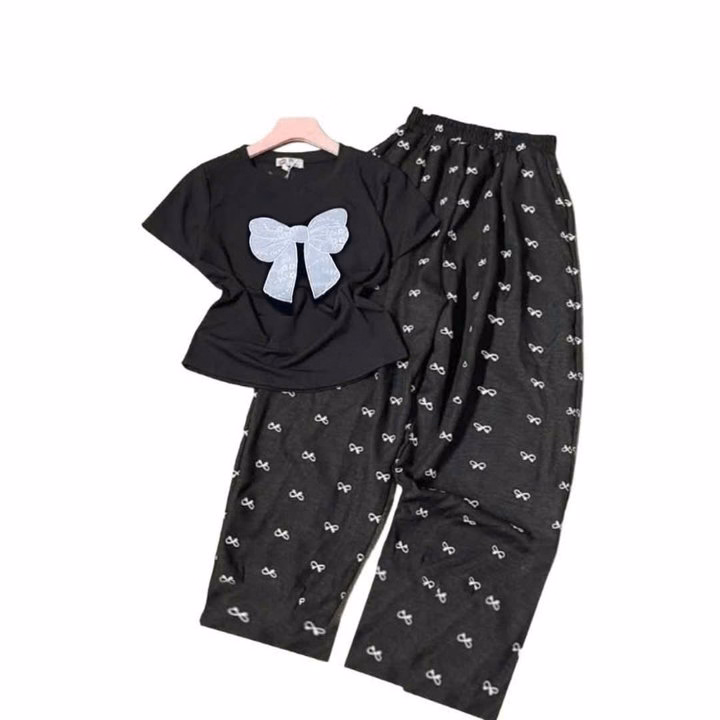 Sét Bộ Đồ Quần Ống Suông Họa Tiết Nơ Tăm + Mix Áo Croptop Tăm Lạnh - In Hình Nơ Trắng Xinh Xắn