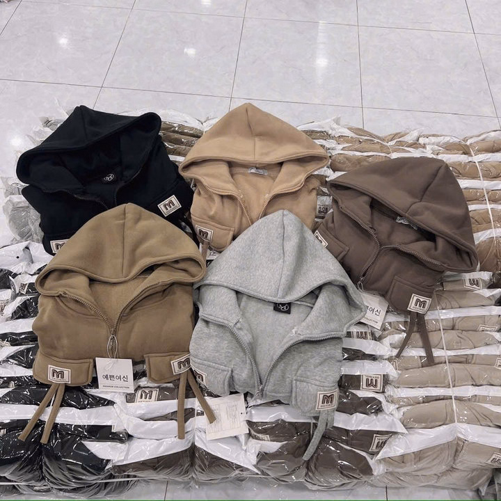 Áo Khoác Nỉ Dây Kéo Chất Nỉ Phối Túi Hộp Thêu Chữ M Form Rộng Siêu Dày Chống Nắng - Ảnh 3