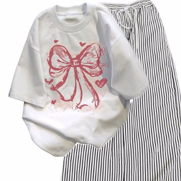 Sét Bộ Đồ Quần Đũi Sọc Vằn + Áo Phông In Nơ Hồng Loang Màu Trắng - Ảnh 3