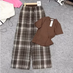 Set Đồ Nữ Áo Thun Coton Trơn Phối Quần Ống Suông Caro Dạ Tp76 - Golden Dream