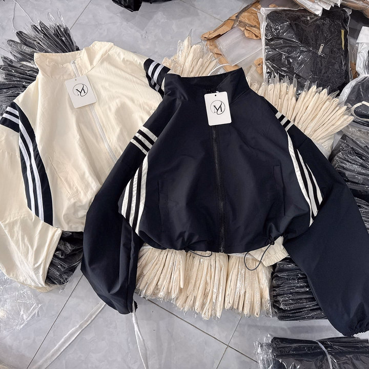 Áo Khoác Gió 2 Lớp Nữ Croptop Phối 3 Sọc Nách - Htm Fashion - Ảnh 2