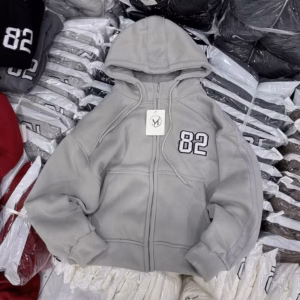 Áo Khoác Hoodie Nỉ Nam Nữ Thiết Kế Khóa Kéo Thêu Sô 82 - Htm Fashion