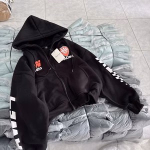 Áo Khoác Nỉ Dày Form Boxy Họa Tiết Racing Có Nón Rộng - Htm Fashion