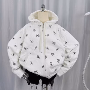 Áo Khoác Nỉ Form Rộng Có Nón Họa Tiết In Nhiều Nơ Mẫu Mới - Htm Fashion