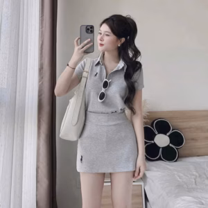 Set Áo Polo Thêu Ngựa Mix Chân Váy Ngắn Ôm Xẻ Tà Hông Chất Thời Trang Nữ Tp