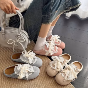 Giày Sục Nữ Phối Ren Siêu Xinh, Đi Nhẹ, Phối Dễ, Mang Là Mê - Pipi Store