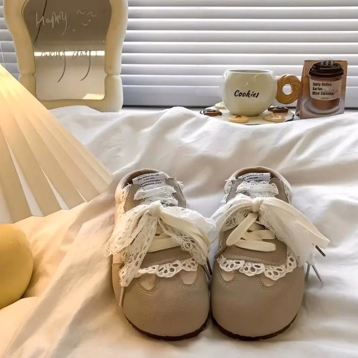 Giày Sục Nữ Phối Ren Siêu Xinh, Đi Nhẹ, Phối Dễ, Mang Là Mê - Pipi Store - Ảnh 2