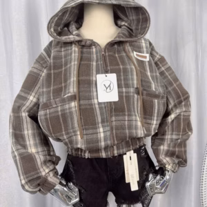 Áo Khoác Nữ Khoá Kéo Phối Caro Dáng Lửng , Cổ Cao Nón Rộng Siêu To Mẫu Mới Thời Trang Tp