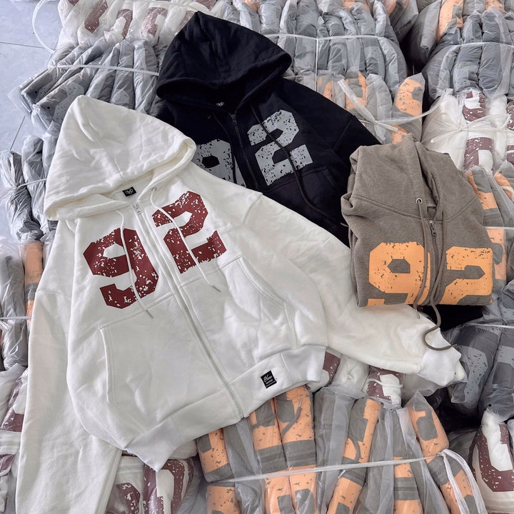 Áo Khoác Cặp Đôi Nam Nữ Form Rộng Có Nón Họa Tiết In 92 - Htm Fashion - Ảnh 2