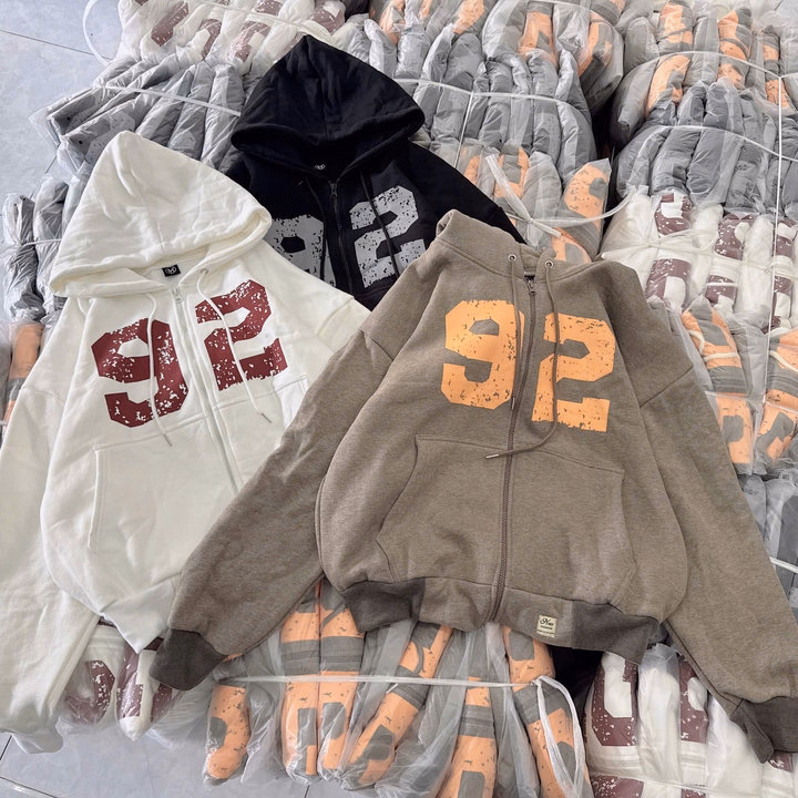 Áo Khoác Cặp Đôi Nam Nữ Form Rộng Có Nón Họa Tiết In 92 - Htm Fashion