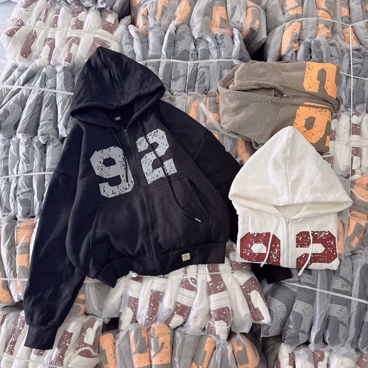 Áo Khoác Cặp Đôi Nam Nữ Form Rộng Có Nón Họa Tiết In 92 - Htm Fashion - Ảnh 5