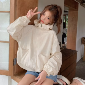 Áo Khoác Dù Gió Nhăn Trơn Nữ 2 Lớp Thiết Kế Trước Co 2 Túi Hộp Có Nón Chống Nắng - Htm Fashion