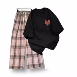 Tổng Hợp Set Bộ Quần Ống Suông Cạp Chun+ Mix Áo Phông Chất Ctton- In Hình Trái Tim Love Art