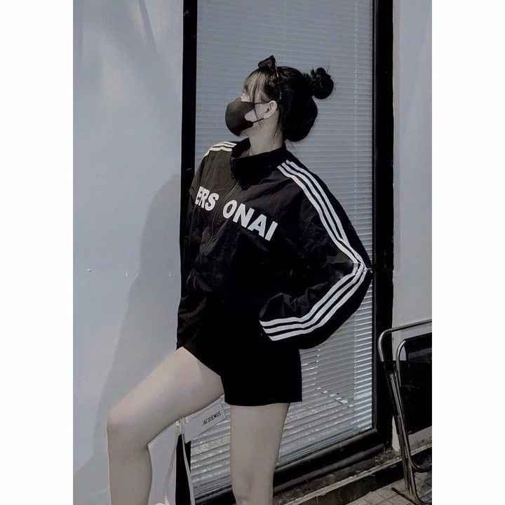 Aó Khoác Dù Croptop Nữ Không Nón In Pers Onai Tôn Dáng - Htm Fashion - Ảnh 4