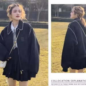 Áo Khoác Da Lộn Nữ Cổ Bẻ Họa Tiết Số 8 Thiết Kế Khóa Kéo Kèm Nút Bấm - Htm Fashion