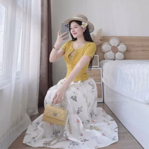 Set Áo Thun Tăm Lạnh Mix Chân Váy Đũi Hoa Tb105Gd-Nana House