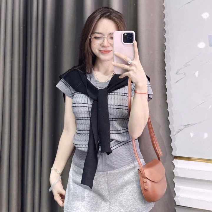 Áo Dệt Kim Cổ Tròn Cộc Tay Tặng Kèm Khăn Thời Trang- Chipxinhxk - Ảnh 4