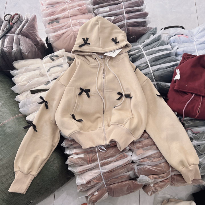 Áo Khoác Hoodie Nỉ Croptop Nữ Đính Nhiều Nơ Có Nón - Htm Fashion - Ảnh 2