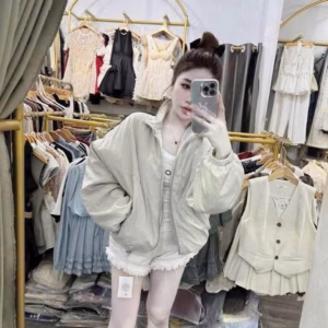 Áo Khoác Dù Gió Nữ 2 Lớp Phối Tay 3 Soc Cổ Bẻ Croptop Tôn Dáng - Htm Fashion