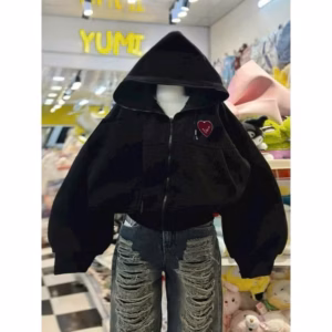 Áo Khoác Nỉ In Hình Trái Tim Love