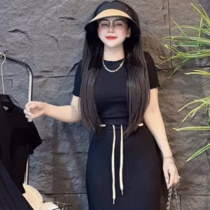 Set Áo Thun Tăm Lạnh Mix Chân Váy Dáng Dài Bt85Vx