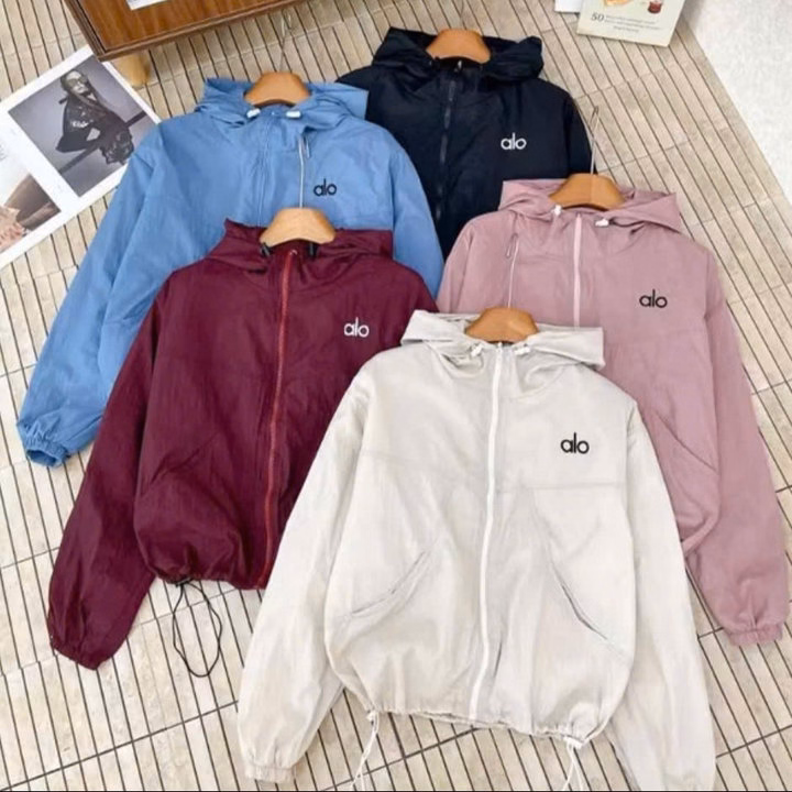 Áo Khoác Gió Nhăn Thêu Chữ Alo Trước Ngực Có Dây Rút Điều Chỉnh -Chipxinhxk - Ảnh 5