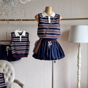 Áo Len Sát Nách Cổ Polo Phối Màu Sắc Năng Động Trẻ Trung Thời Trang-Chipxinhxk