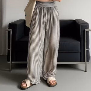 033 Quần Ống Rộng Sọc Dọc – Item “Must Have” Cho Nàng Mê Style Thoải Mái