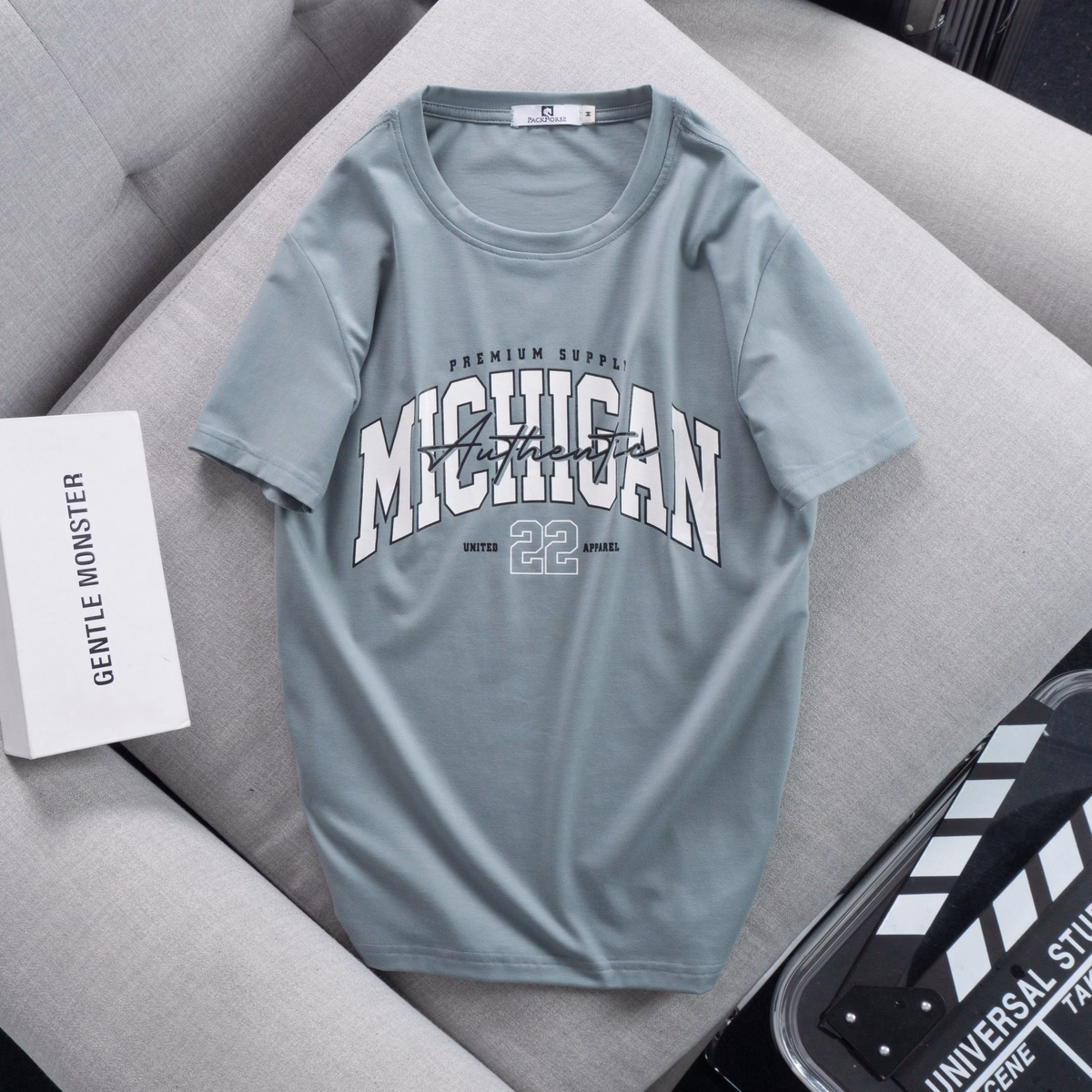 Áo Thun Cổ Tròn Michigan - Thời Trang Hc - Ảnh 5