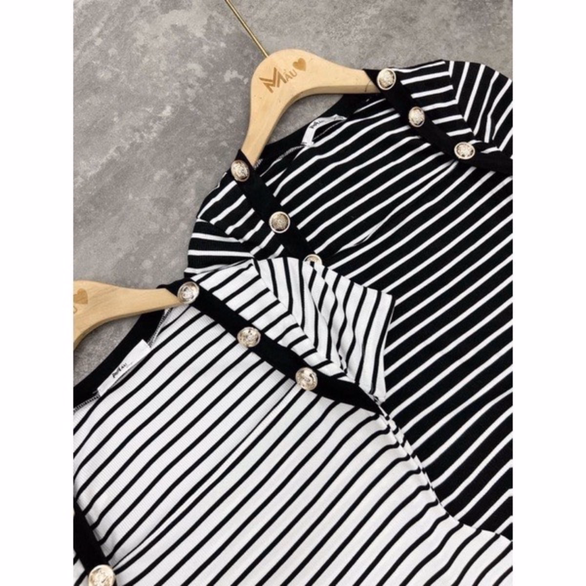 Đầm Body Sọc Viền Nút - Lê Phương Boutique - Ảnh 5