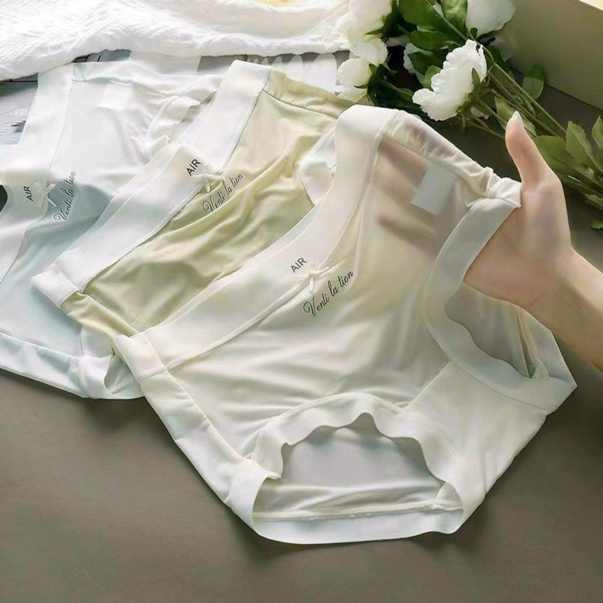 Combo 5 Quần Lót Không Viền Chất Liệu Đúc Su Lụa Sữa, Mềm Mịn - Happy Fashion Store - Ảnh 4