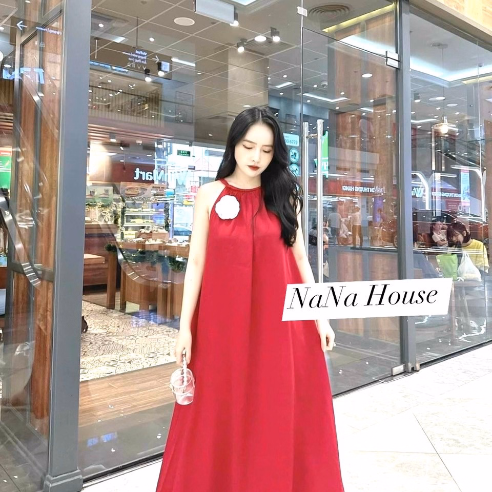 Váy Maxi Đi Biển Cổ Yếm Dáng Dài Đính Bông Sang Trọ Nana Freesize < 55Kg S30- Nana House - Ảnh 2