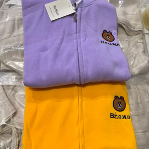 Áo Khoác Nỉ Ngoại Gấu Brown- Lê Phương Boutique