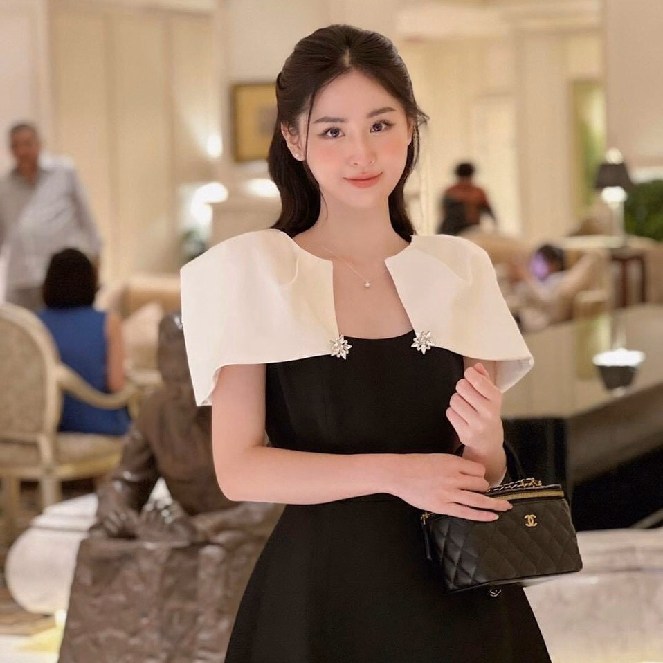 Váy Dự Tiêc Dáng Xòe Vai Kiểu Sang Chảnh V363 - Haka Mây - Ảnh 2