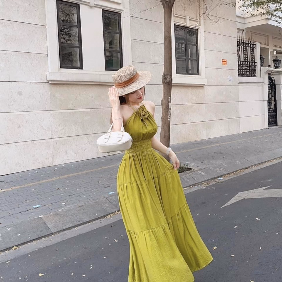 Đầm Maxi Đính Hoa Hồng Cột Dây Cổ Yếm S15- Nana House - Ảnh 7