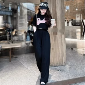 Set Đồ Bộ Nữ Áo Croptop Cổ Tròn Tay Ngắn Kèm Quần Dài Chất Thun M793 - Lisa