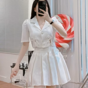 Set Chân Váy Xếp Ly Kèm Áo Croptop Cổ Vest Tay Ngắn Chất Linen M654 - Lisa