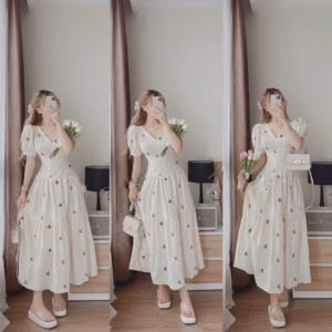 Đầm Hoa Nhí Cổ Chữ V Dáng Xoè V54 - Cloudy Dress