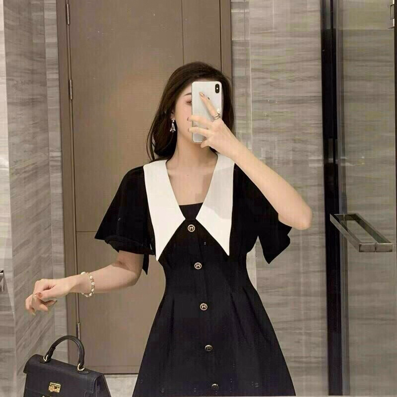 Đầm Xòe Ngắn Chất Kate Cổ Bèo Màu Đen V61 - Cloudy Dress - Ảnh 2