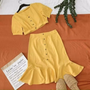 Set Váy Vàng Đuôi Cá Đính Nút V87 - Cloudy Dress