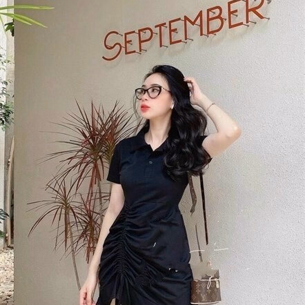 Đầm Thun Xòe Đuôi Cá Rút Dây Một Bên Gài Nút Cổ V102 - Cloudy Dress - Ảnh 2