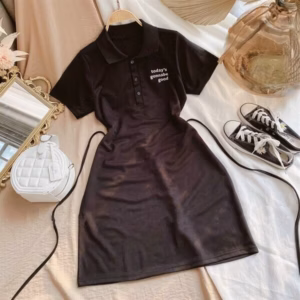 Đầm Thun Ôm Eo Dáng Chữ A Đính Khuy Cá Tính V123 - Cloudy Dress