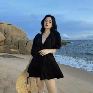 Váy Cổ Chữ V Tay Lỡ Dáng Xòe Có Cúp Ngực Sang Chảnh V126 - Cloudy Dress