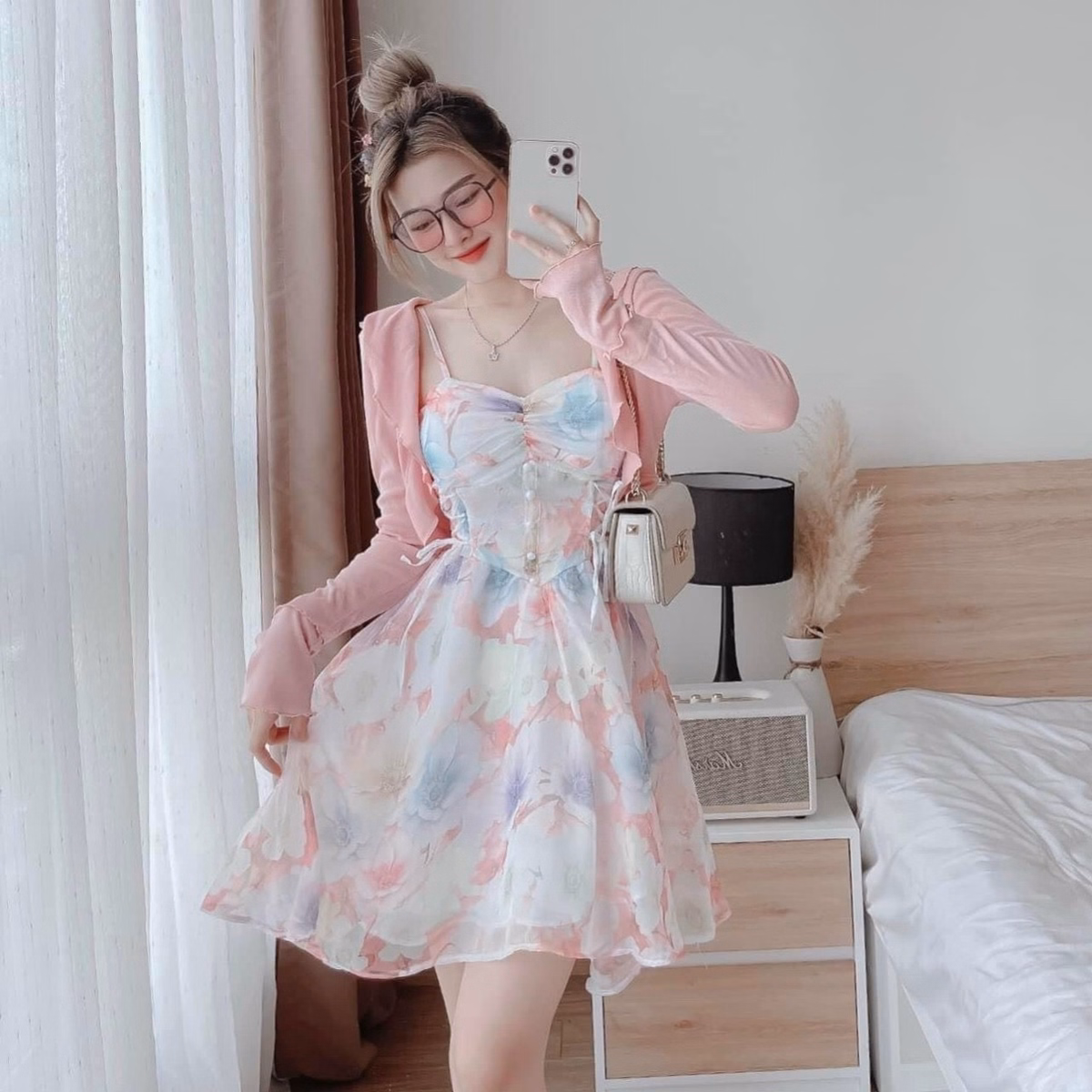 Set Áo Khoát Kèm Đầm Voan Hoa Đính Cườm V187 - Cloudy Dress - Ảnh 2