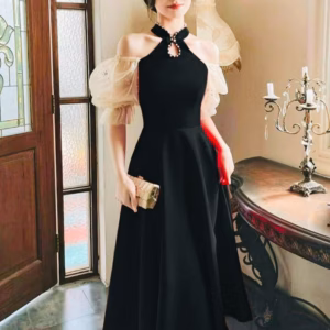 Đầm Váy Cổ Yếm Đính Đá Tay Voan Rớt Vai Dd101 - Nana House