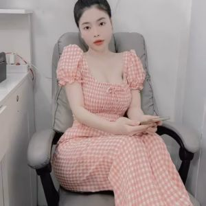 Set Bộ Đồ Nữ Áo Croptop Cổ Vuông Tay Ngắn Kèm Quần Dài Chất Đũi Xốp M880 - Lisa