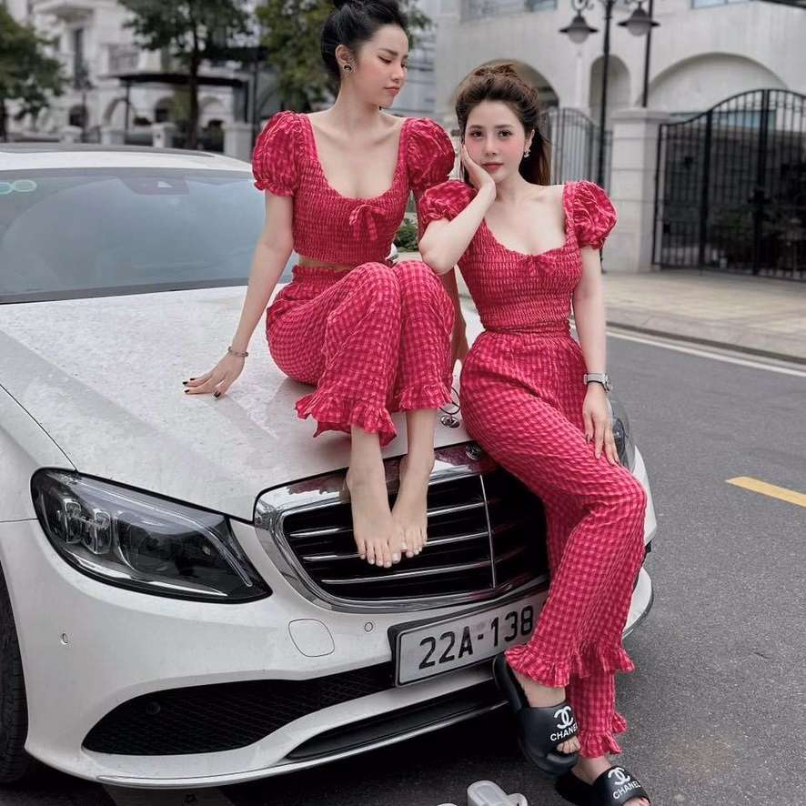 Set Bộ Đồ Nữ Áo Croptop Cổ Vuông Tay Ngắn Kèm Quần Dài Chất Đũi Xốp M880 - Lisa - Ảnh 5