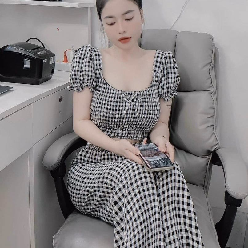 Set Bộ Đồ Nữ Áo Croptop Cổ Vuông Tay Ngắn Kèm Quần Dài Chất Đũi Xốp M880 - Lisa - Ảnh 2